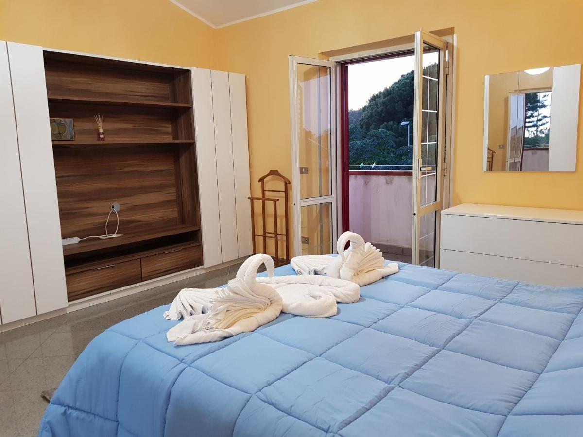 Casa Paradiso Apartment Palmi Bagian luar foto